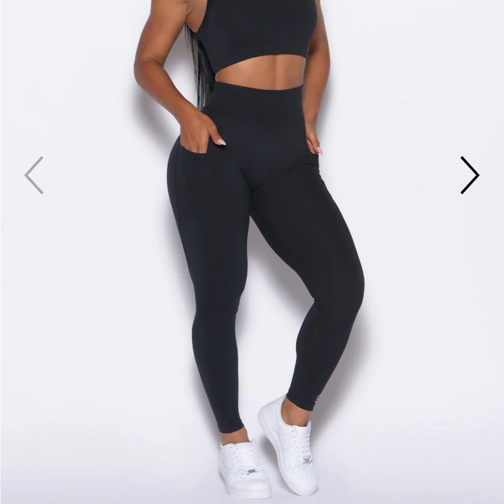 Bombshell Curves leggings